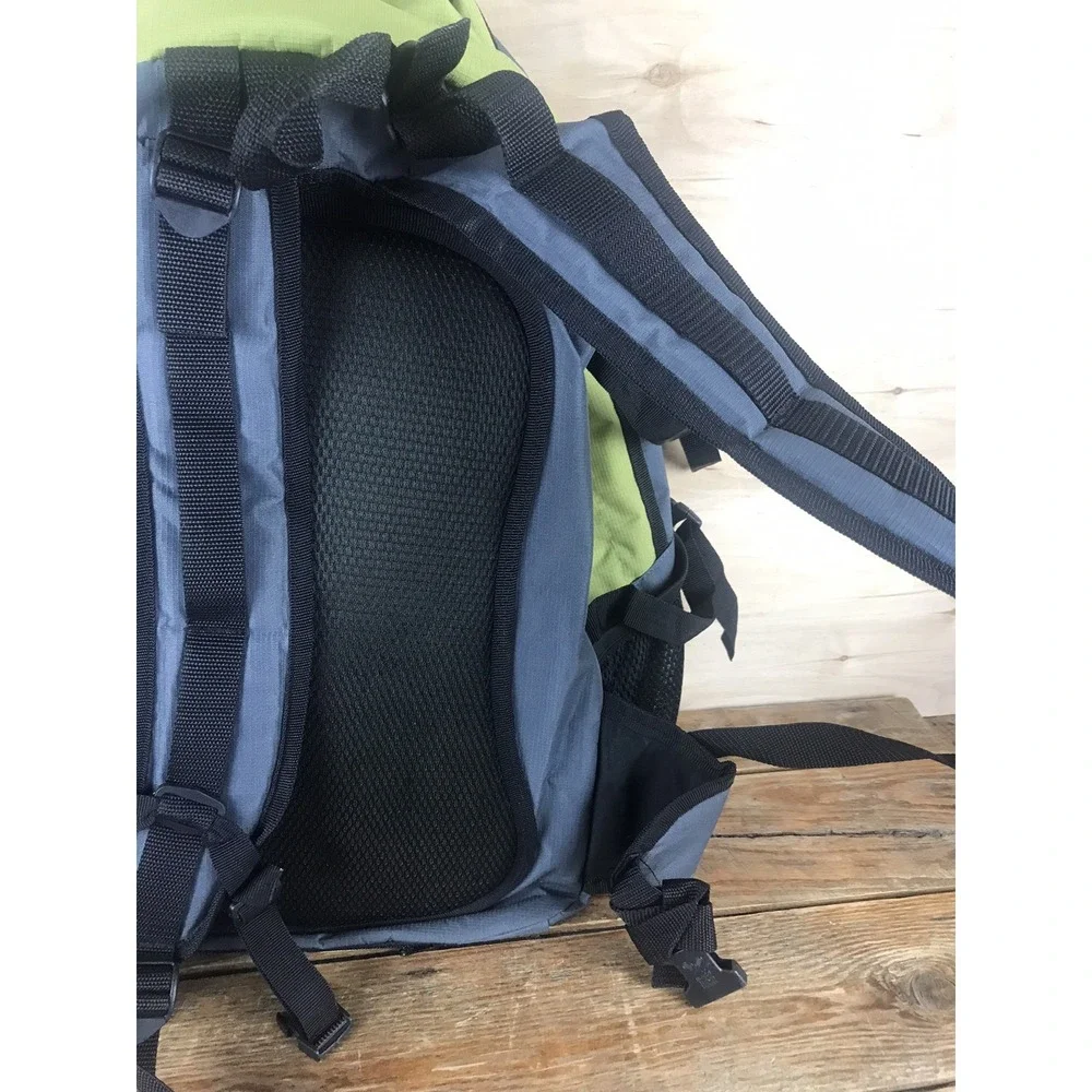 The North Face Terra 30 Hiking Backpack Green Gray 20